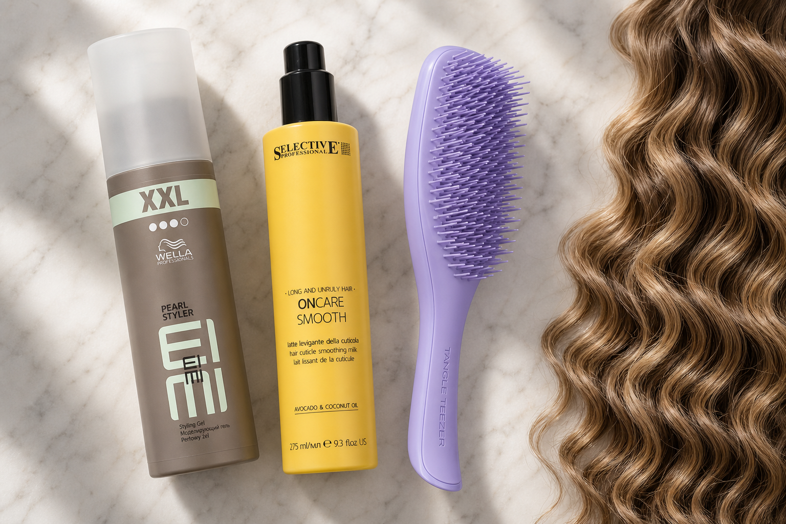 Locken ohne Frizz: Gele, Cremes und Bürsten für definierte Wellen